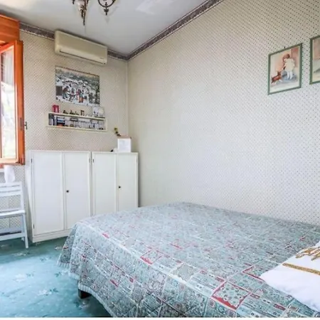 Deluxe Con Giardino E Terrazzo, 3 Camere, Parcheggio Privato 公寓