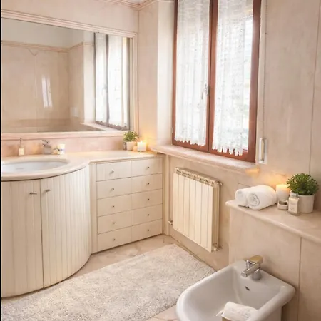 Deluxe Vicino Al Mare E Al Centro Con Parcheggio Privato Apartment *