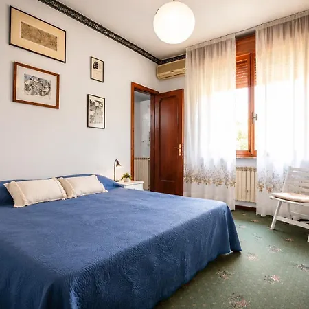 Deluxe Vicino Al Mare E Al Centro Con Parcheggio Privato Διαμέρισμα Σενιγκάλια
