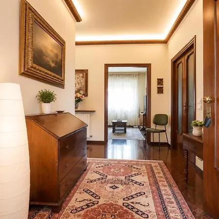 Deluxe Vicino Al Mare E Al Centro Con Parcheggio Privato Σενιγκάλια